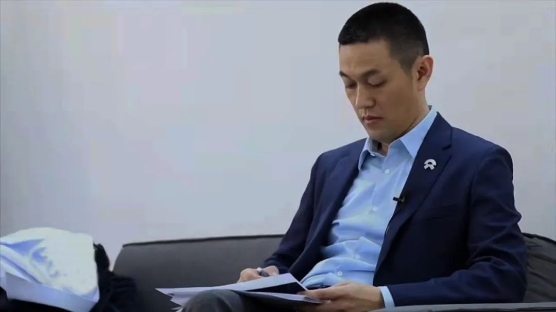 蔚来回港遇冷，合肥对赌警报逼近李斌